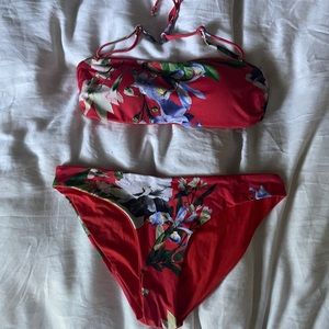 Red reversible TiniBikini